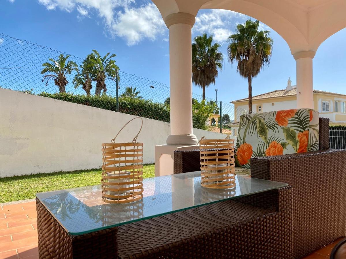 Villa Med - Private Pool, Garden, Sun All Day, Stunning Views Albufeira Bagian luar foto