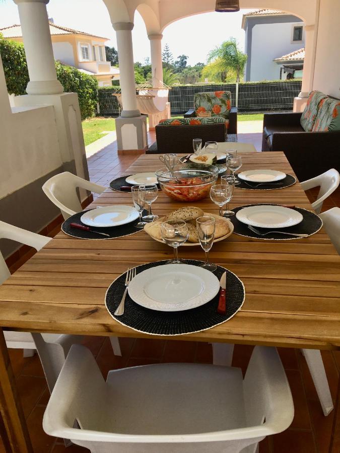 Villa Med - Private Pool, Garden, Sun All Day, Stunning Views Albufeira Bagian luar foto